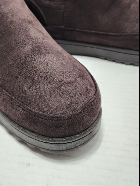 New White Mountain Isleworth Dark Brown Boot - Faux Suede & Fur - Size 13 main image 9